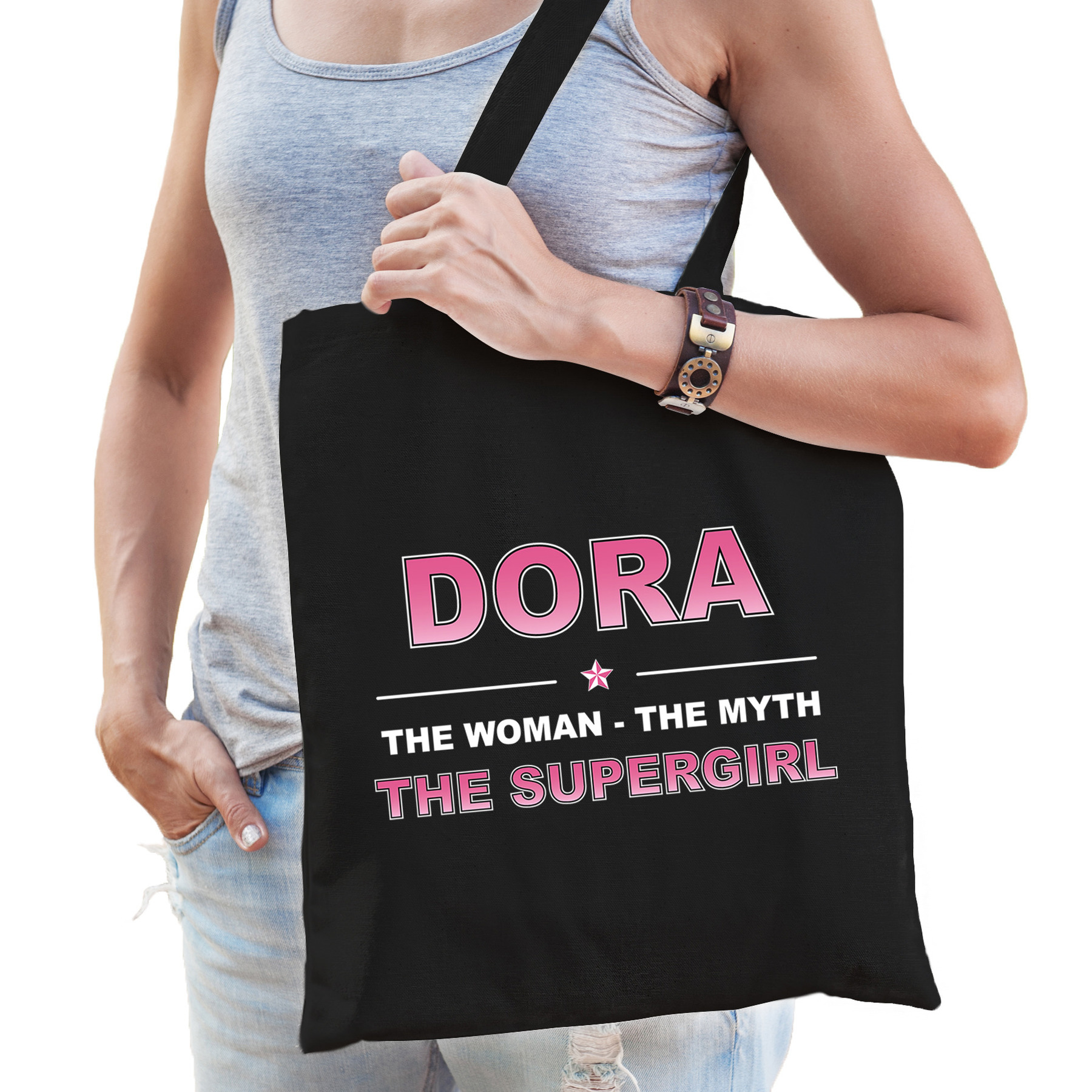 Naam Dora The women, The myth the supergirl tasje zwart - Cadeau boodschappentasje