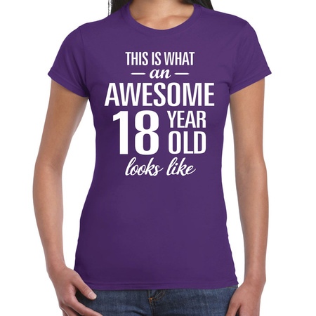 Awesome 18 year cadeau / verjaardag t-shirt paars voor dames