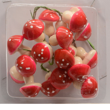 Decoris paddenstoelen stekers - 20x st - 2,5 cm - kerststukje decoratie