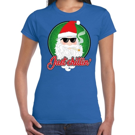 Fout kerstborrel t-shirt / kerstshirt just chillin stoere kerstman blauw voor dames