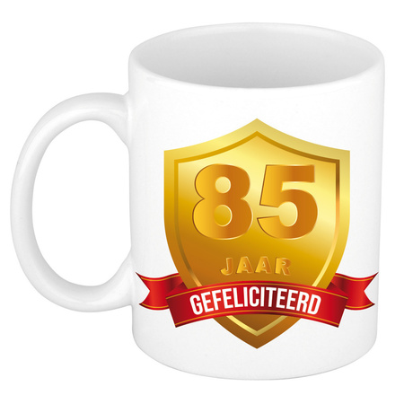 Gold shield 85 year mug - birthday / anniversary