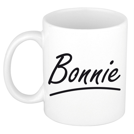 Name mug Bonnie with elegant letters 300 ml