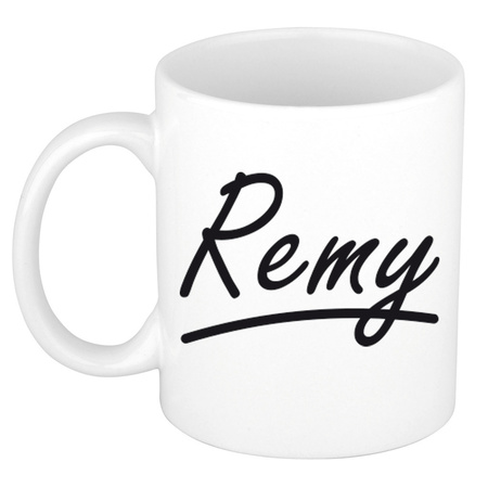 Name mug Remy with elegant letters 300 ml