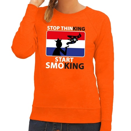 Stop thinking start smoking sweater oranje dames