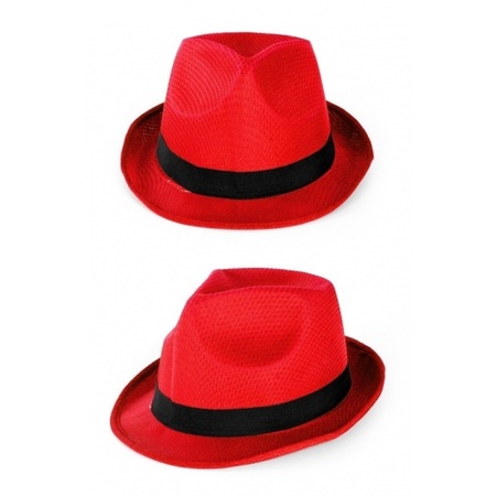 Red carnaval gangster/maffia hat