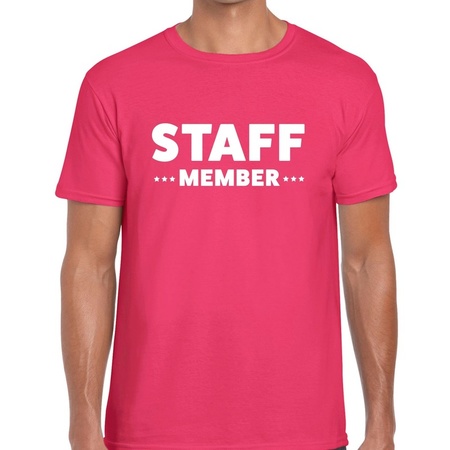 Personeel t-shirt roze met staff memeber bedrukking voor heren